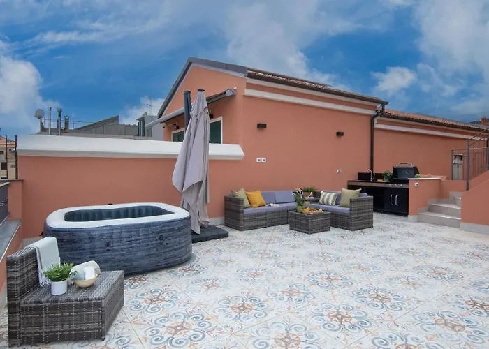 Attico Belvedere - Terrazza Con Barbecue E Jacuzzi Privata * Ceriale