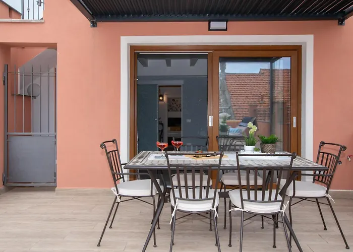 Lejlighed Attico Belvedere - Terrazza Con Barbecue E Jacuzzi Privata Ceriale